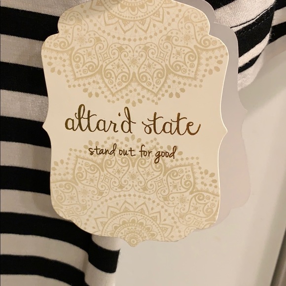 Altar’d State striped dress 👗🖤 - Picture 4 of 4